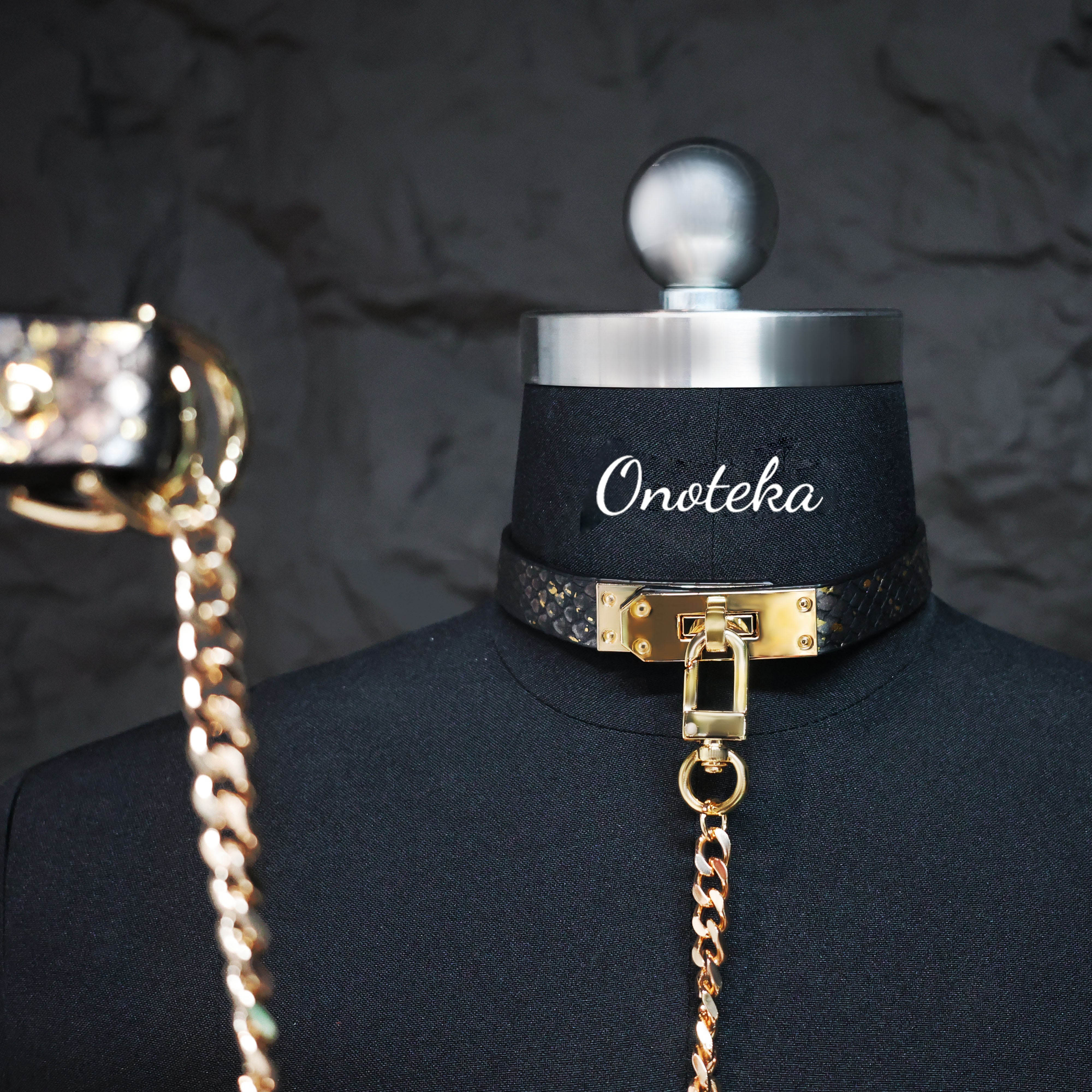 Onoteka Royal Collar - Midnight Gold