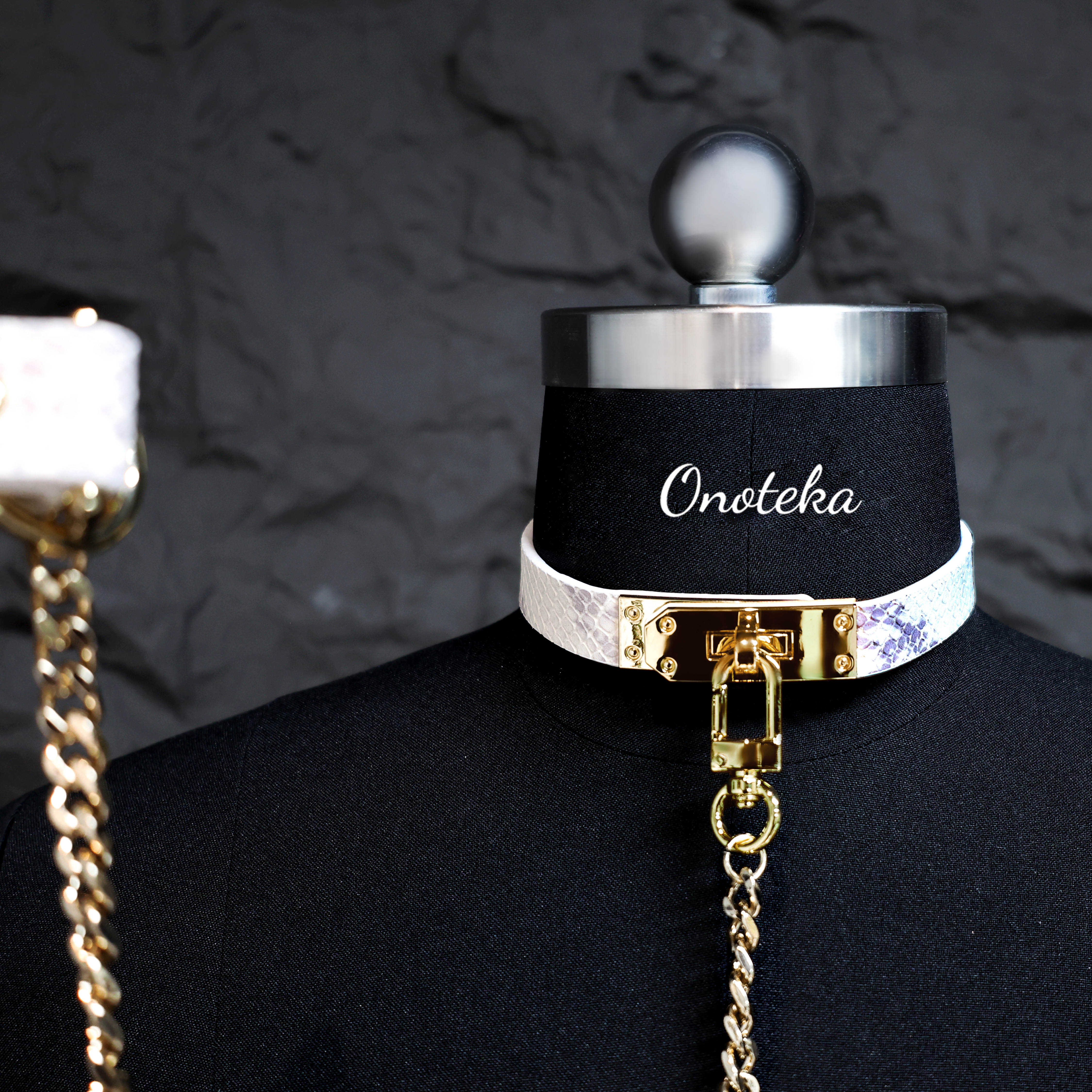 Onoteka Royal Collar - Daylight