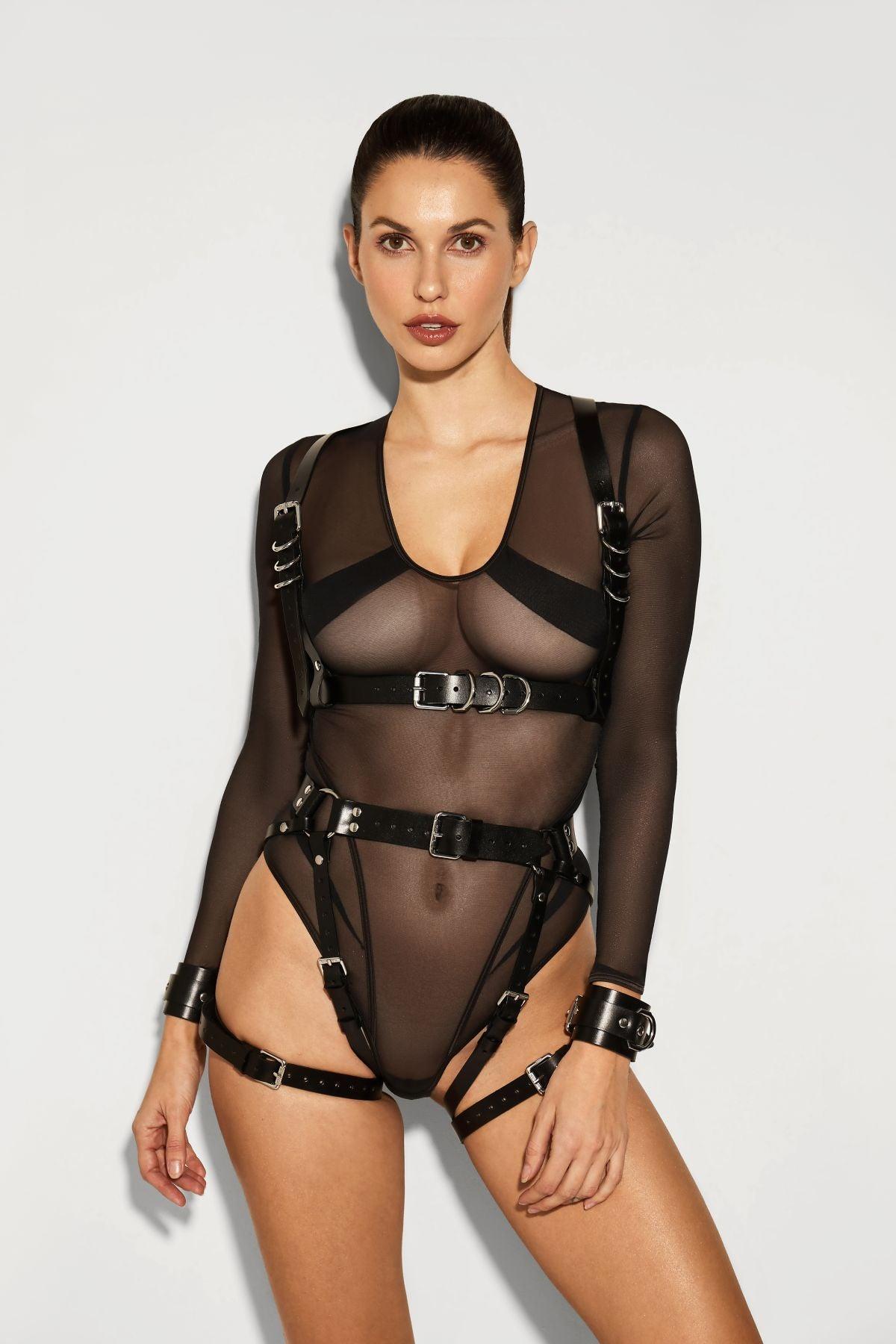 Marilyn Leather Harness