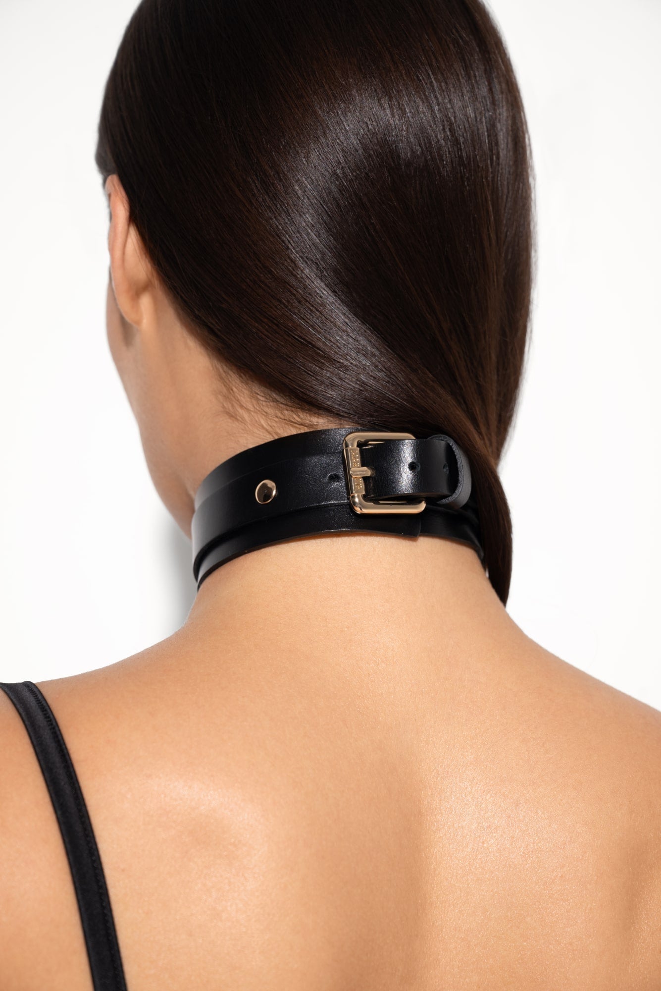 Selena Leather Collar in Black